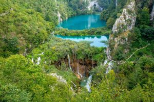 guide to visiting plitvice lakes national park