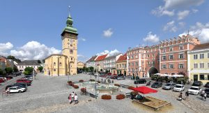 MAIN SQUARE RETZ WINE CELLAR