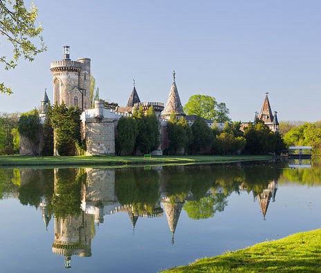 LAXENBURG PARK